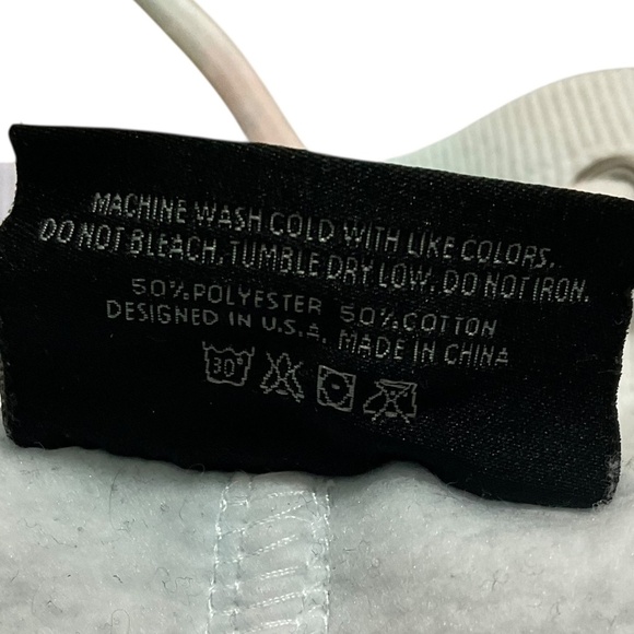 Chris D’Elia Life Rips Tie-Dye Sweat Shorts Size Medium Pastel Pullover Shorts - Picture 7 of 7